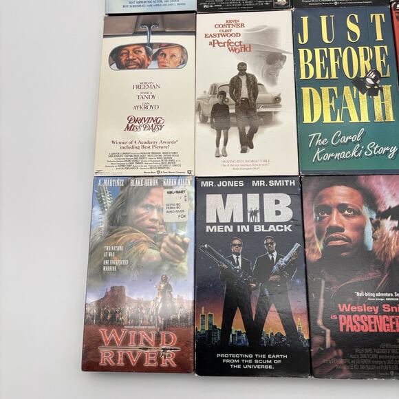 Lot Of 12 VHS Movies - Classics/Blockbusters - Drama Action Suspense - Pre-owned - Picture 5 of 11